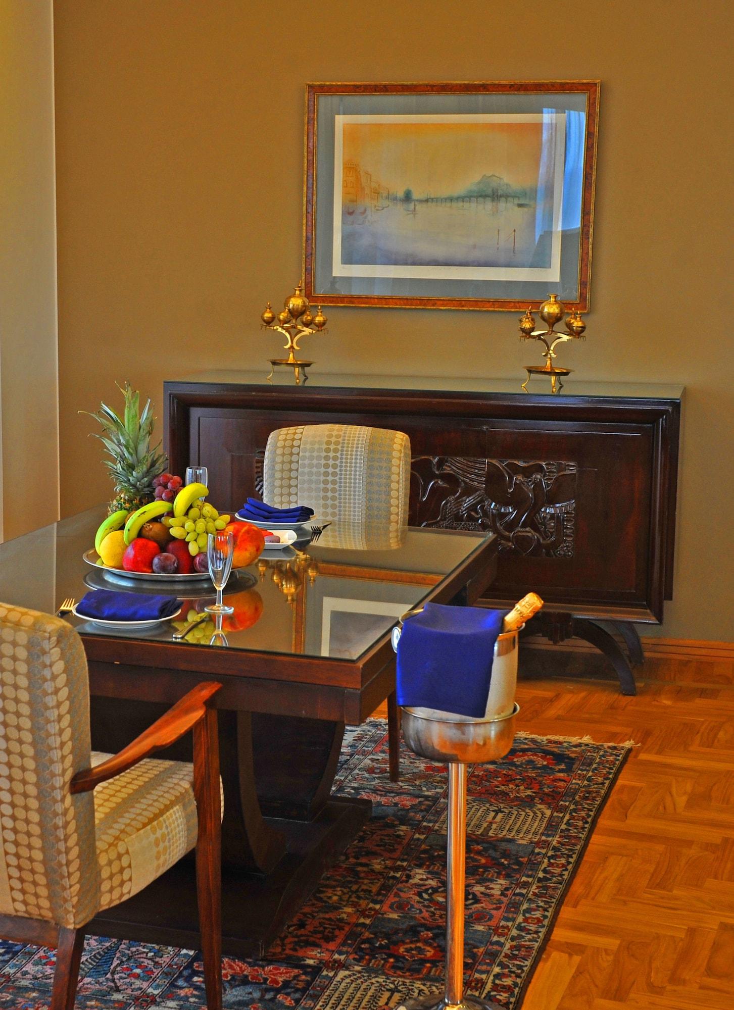 ביירות Warwick Palm Beach Hotel מראה חיצוני תמונה