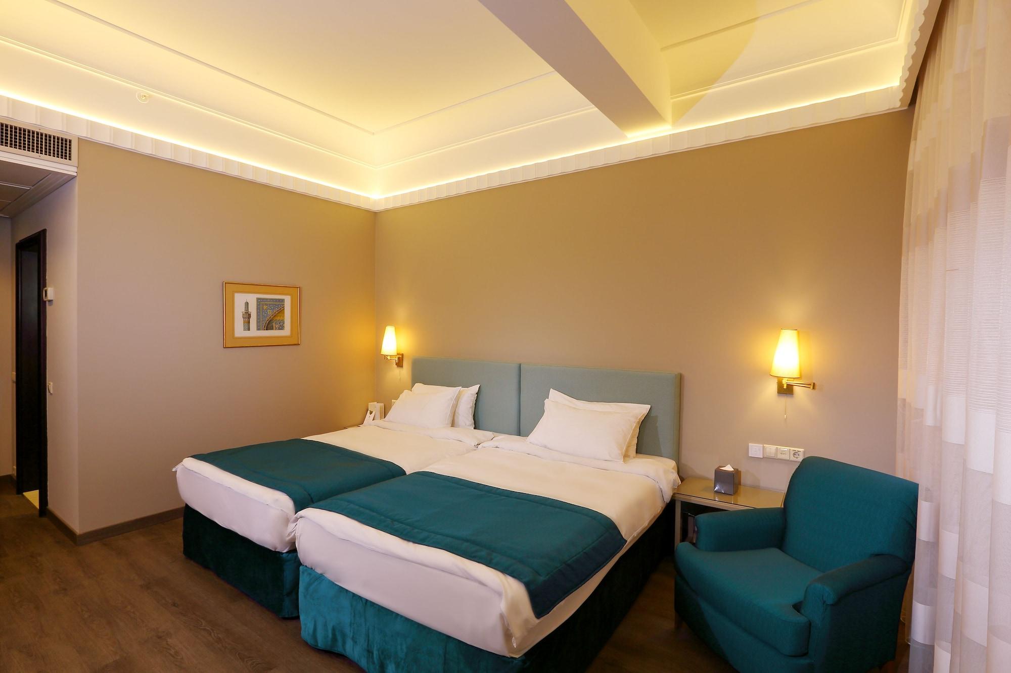 ביירות Warwick Palm Beach Hotel מראה חיצוני תמונה
