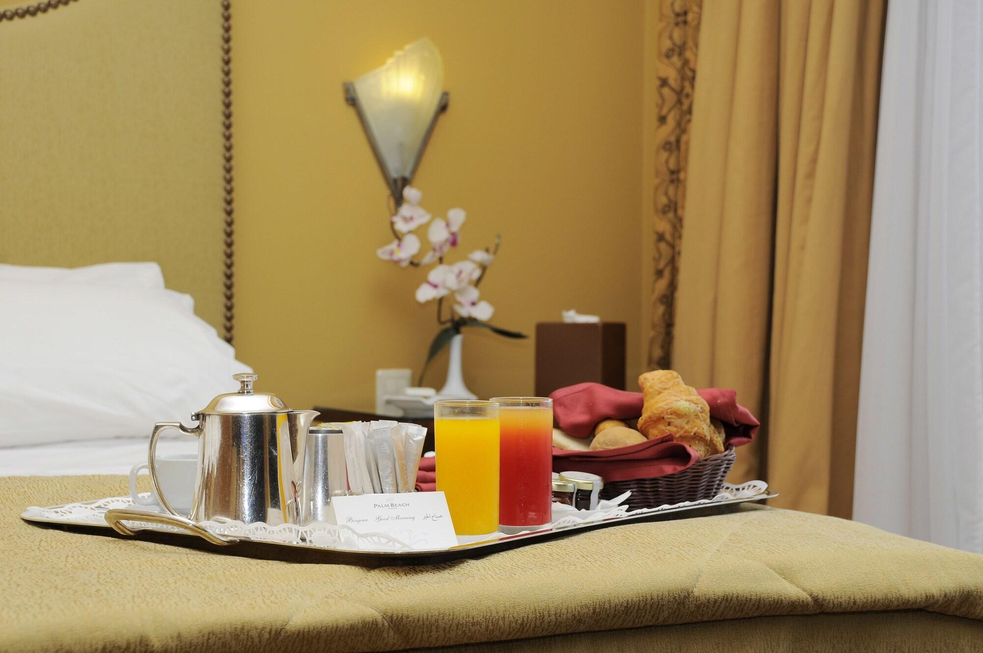 ביירות Warwick Palm Beach Hotel מראה חיצוני תמונה